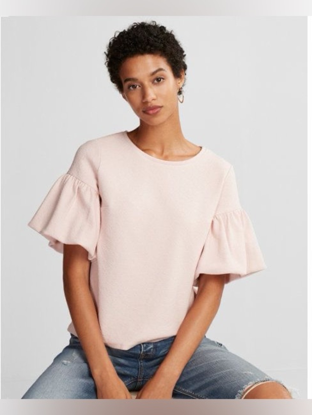Express Ruffle Sleeve Crewneck Top - Light Pink